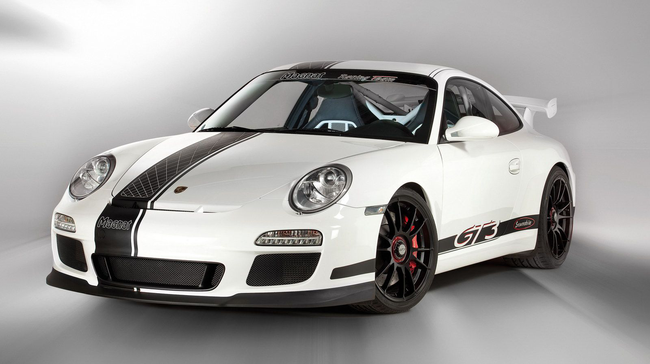 Porsche 911 GT3 ‘Snowmobile’ от Magnat 
